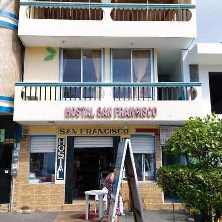Hostal San Francisco San Cristóbal 外观 照片