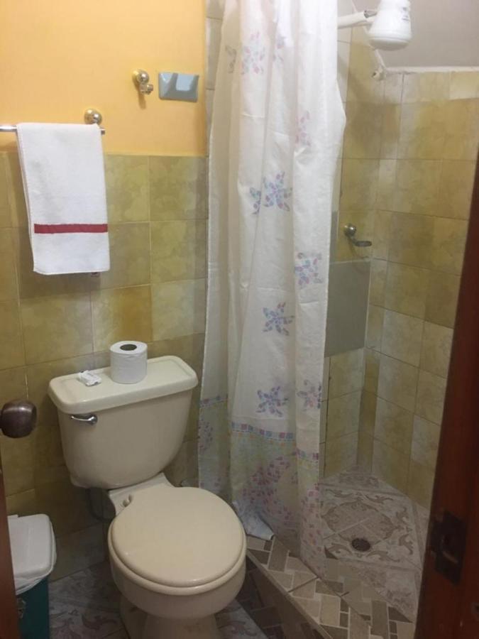 Hostal San Francisco San Cristóbal 外观 照片