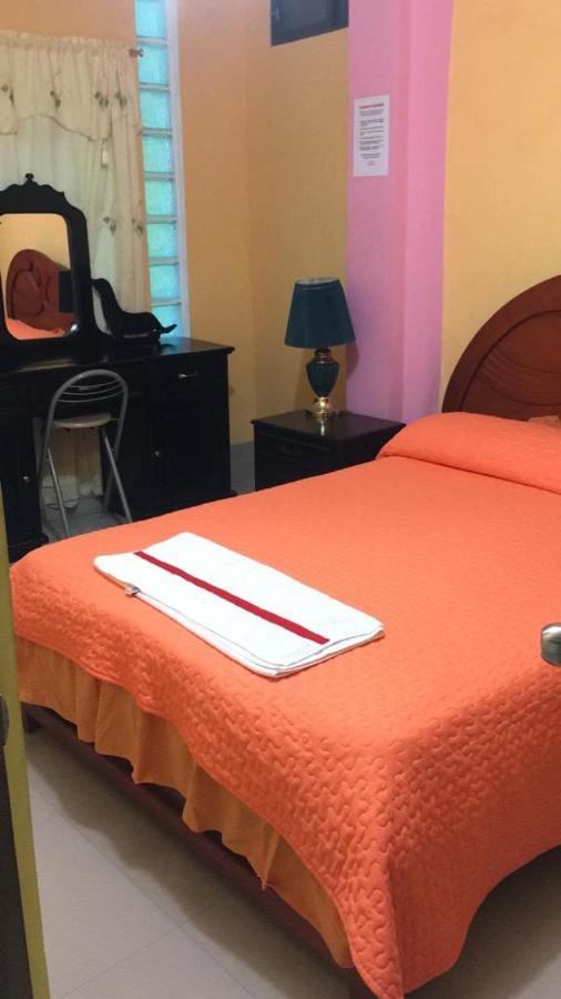 Hostal San Francisco San Cristóbal 外观 照片